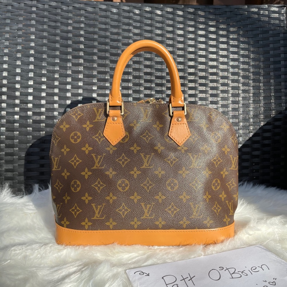 ❌❌SOLD❌❌Louis Vuitton Monogram Alma PM handbag